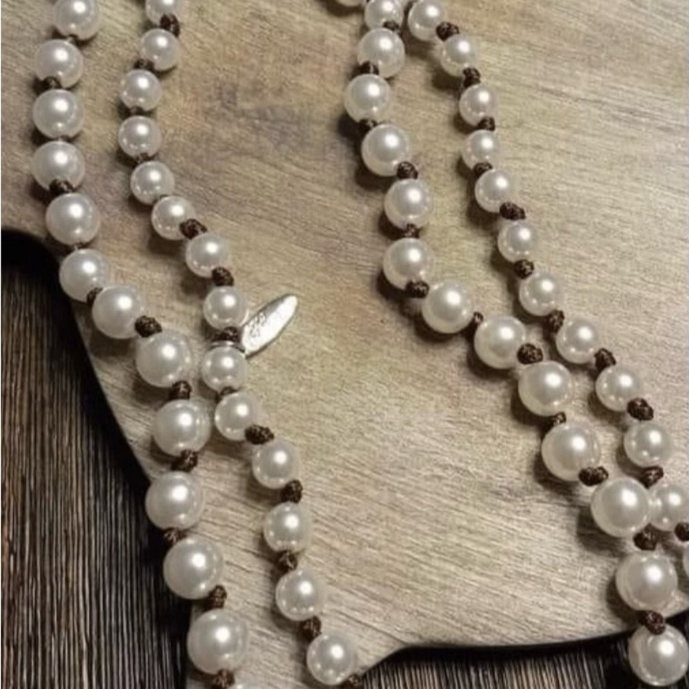 Plunder Design Fashion Trendy Jewelry Claire Klarise White Pearl Cord Necklace